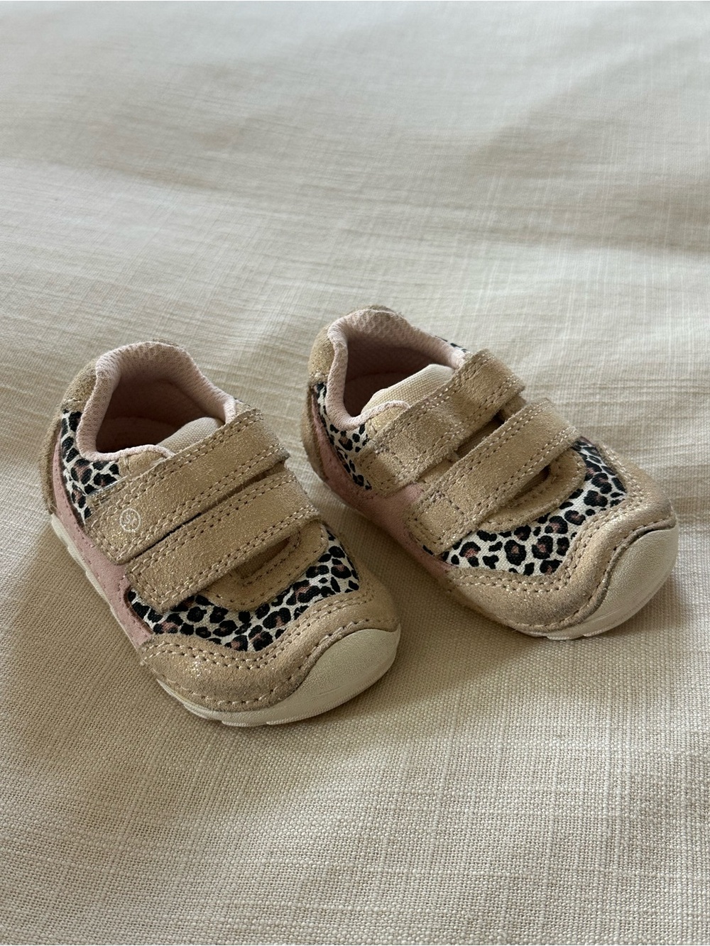Stride Rite Velcro Shoes in Leopard Glittery Gold and Blush Pink
